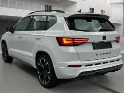 Weiß weiß Gebraucht 2023 Cupra Ateca SUV | 33.575 € (Fairer Preis)