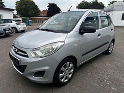 Silber Gebraucht 2011 Hyundai i10 Kleinwagen | 2.790 € (Fairer Preis)