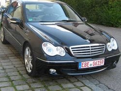 Obsidianschwarz Gebraucht 2004 Mercedes C180 Avantgarde Limousine | 2.950 € (Guter Preis)