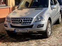 Silber Gebraucht 2008 Mercedes ML320 SUV | 11.200 € (Fairer Preis)