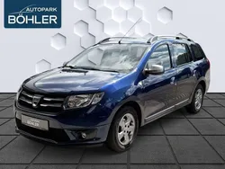 Blau Gebraucht 2015 Dacia Logan Celebration Limousine | 8.900 €