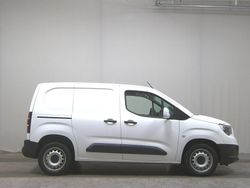 Jade weiss/arktis weiss Gebraucht 2020 Opel Combo Edition Limousine | 9.680 € (Guter Preis)