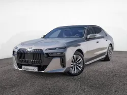 Oxidgrau Gebraucht 2023 BMW i7 M Sport Limousine | 89.950 € (Superpreis)