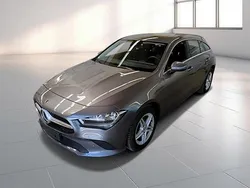 Mountaingrau metallic Gebraucht 2023 Mercedes CLA200 Shooting Brake Kombi | 24.780 € (Superpreis)