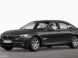 Grau Gebraucht 2014 BMW 730 Efficient Dynamics Limousine | 15.800 € (Superpreis)