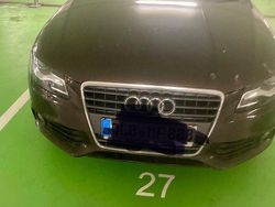 Braun Gebraucht 2011 Audi A4 Ambition Kombi | 5.990 € (Guter Preis)