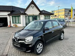 Schwarz Gebraucht 2021 Renault Twingo LIMITED Kleinwagen | 11.450 € (Fairer Preis)