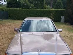 Gebraucht 1993 Mercedes E200 Limousine | 11.800 €