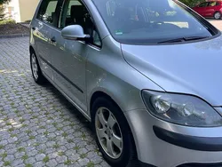 Silber Gebraucht 2005 VW Golf Plus Comfortline Van / Kleinbus | 2.700 € (Guter Preis)