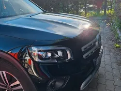 Mercedes GLB200