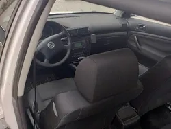 Weiß Gebraucht 2003 VW Passat Comfortline Kombi | 1.200 € (Guter Preis)