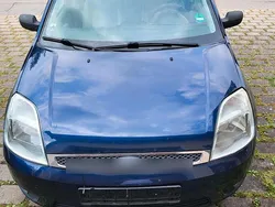 Blau Gebraucht 2003 Ford Fiesta Kleinwagen | 1.390 €