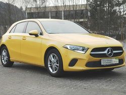 Gelb Gebraucht 2019 Mercedes A180 Limousine | 19.980 € (Guter Preis)