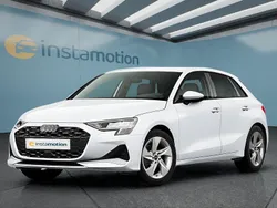 Weiß Gebraucht 2025 Audi A3 Sportback Kleinwagen | 29.799 € (Fairer Preis)