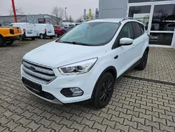 Frostweiß Gebraucht 2018 Ford Kuga Titanium SUV | 14.990 € (Fairer Preis)