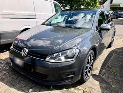 Grau Gebraucht 2014 VW Golf VII Cup Limousine | 10.999 € (Fairer Preis)