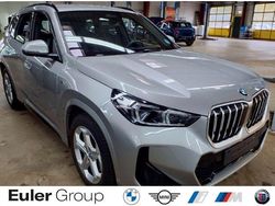 Spacesilber metallic Gebraucht 2025 BMW X1 Comfort Edition SUV | 44.475 € (Superpreis)