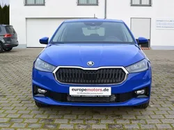 Blau Neu 2025 Skoda Fabia Selection Limousine | 18.485 € (Fairer Preis)