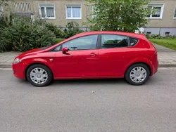 Rot Gebraucht 2008 Seat Leon Reference Limousine | 2.550 € (Fairer Preis)