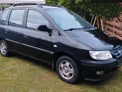 Schwarz Gebraucht 2005 Hyundai Matrix Van / Kleinbus | 1.400 €