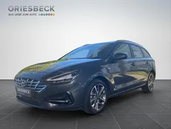 Dark knight / mic (metallic) Gebraucht 2024 Hyundai i30 Trend Kombi | 22.900 € (Fairer Preis)