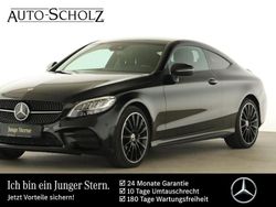 Schwarz Gebraucht 2022 Mercedes C200 AMG Coupé | 38.376 € (Etwas zu teuer)