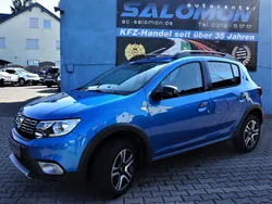 Blau metallic Gebraucht 2019 Dacia Sandero Stepway Kleinwagen | 12.480 € (Etwas zu teuer)