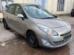 Gebraucht 2010 Renault Scénic III Van / Kleinbus | 4.299 € (Fairer Preis)