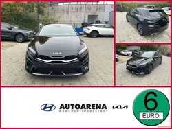 (1k) black pearl m Gebraucht 2024 Kia Ceed GT GT-Line Limousine | 27.475 € (Fairer Preis)