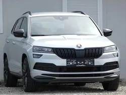 Silber Gebraucht 2020 Skoda Karoq SportLine SUV | 25.490 € (Etwas zu teuer)