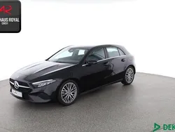 Schwarz Gebraucht 2023 Mercedes A200 Limousine | 26.440 € (Guter Preis)