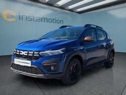 Grau Neu 2025 Dacia Sandero Stepway Kleinwagen | 21.999 € (Etwas zu teuer)