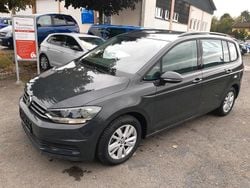 Grau Gebraucht 2020 VW Touran Van / Kleinbus | 21.399 € (Superpreis)