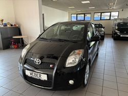 Schwarz Gebraucht 2007 Toyota Yaris Limousine | 8.999 €