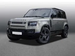 Pangea green Gebraucht 2024 Land Rover Defender SE Dynamic SUV | 85.969 € (Teuer)