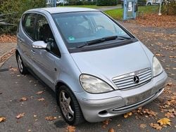 Silber Gebraucht 2003 Mercedes A190 Kleinwagen | 550 € (Superpreis)