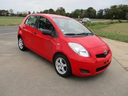 Rot Gebraucht 2009 Toyota Yaris Cool Kleinwagen | 2.999 € (Fairer Preis)