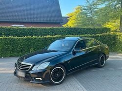 Gebraucht 2009 Mercedes E350 AMG Limousine | 8.999 € (Guter Preis)