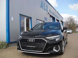Schwarz Gebraucht 2023 Audi A3 Advanced Limousine | 29.800 € (Fairer Preis)