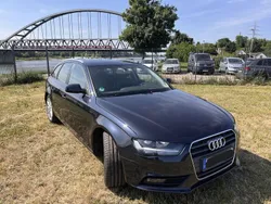 Blau Gebraucht 2015 Audi A4 Ambition Kombi | 13.900 € (Fairer Preis)