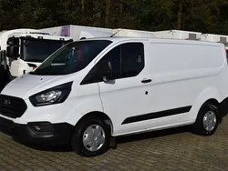 Weiß Gebraucht 2020 Ford Transit Custom Van / Kleinbus | 17.490 € (Superpreis)