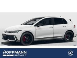 Pure white uni Neu 2025 VW Golf VIII GTI Limousine | 48.990 € (Etwas zu teuer)