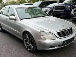 Grau Gebraucht 2000 Mercedes S320 Limousine | 2.999 € (Guter Preis)