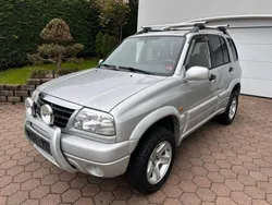 Silber Gebraucht 2005 Suzuki Grand Vitara Comfort SUV | 7.950 € (Etwas zu teuer)