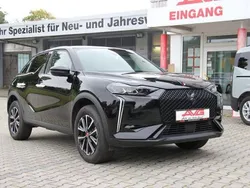 Perlschwarz (metallic) Gebraucht 2024 DS Automobiles DS3 Performance Kleinwagen | 20.950 € (Guter Preis)