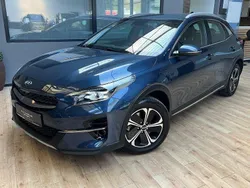 Blau Gebraucht 2021 Kia XCeed Vision SUV | 19.490 € (Fairer Preis)