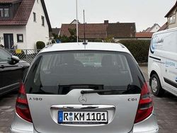 Grau Gebraucht 2005 Mercedes A180 Kleinwagen | 2.300 € (Etwas zu teuer)
