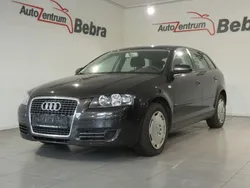 Grau Gebraucht 2006 Audi A3 Sportback Attraction Limousine | 3.490 € (Guter Preis)
