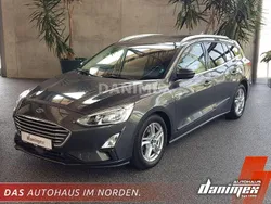 Grau Gebraucht 2019 Ford Focus Cool & Connect Limousine | 13.600 € (Fairer Preis)