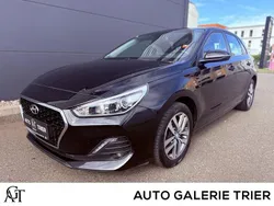Schwarz Gebraucht 2019 Hyundai i30 Trend Limousine | 9.980 € (Guter Preis)